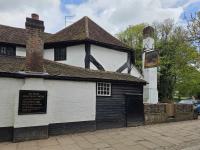 Olde Fighting Cocks at St. Albans